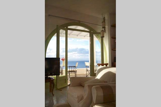 Patmos: Sunset Villa 9