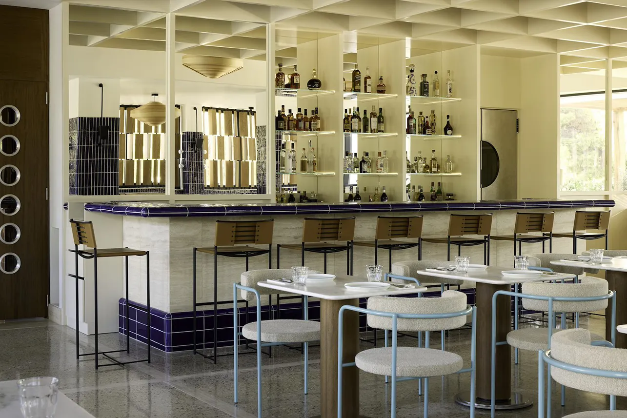 Filita-Travel-Ace-Hotel-012