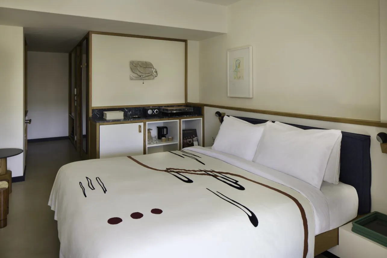 Filita-Travel-Ace-Hotel-020