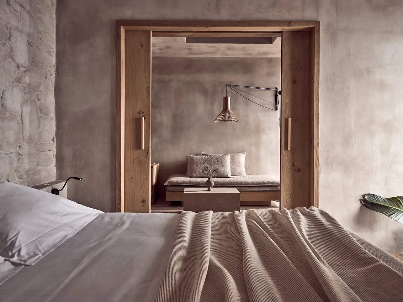 Filita-Travel-Acro-Suites-005