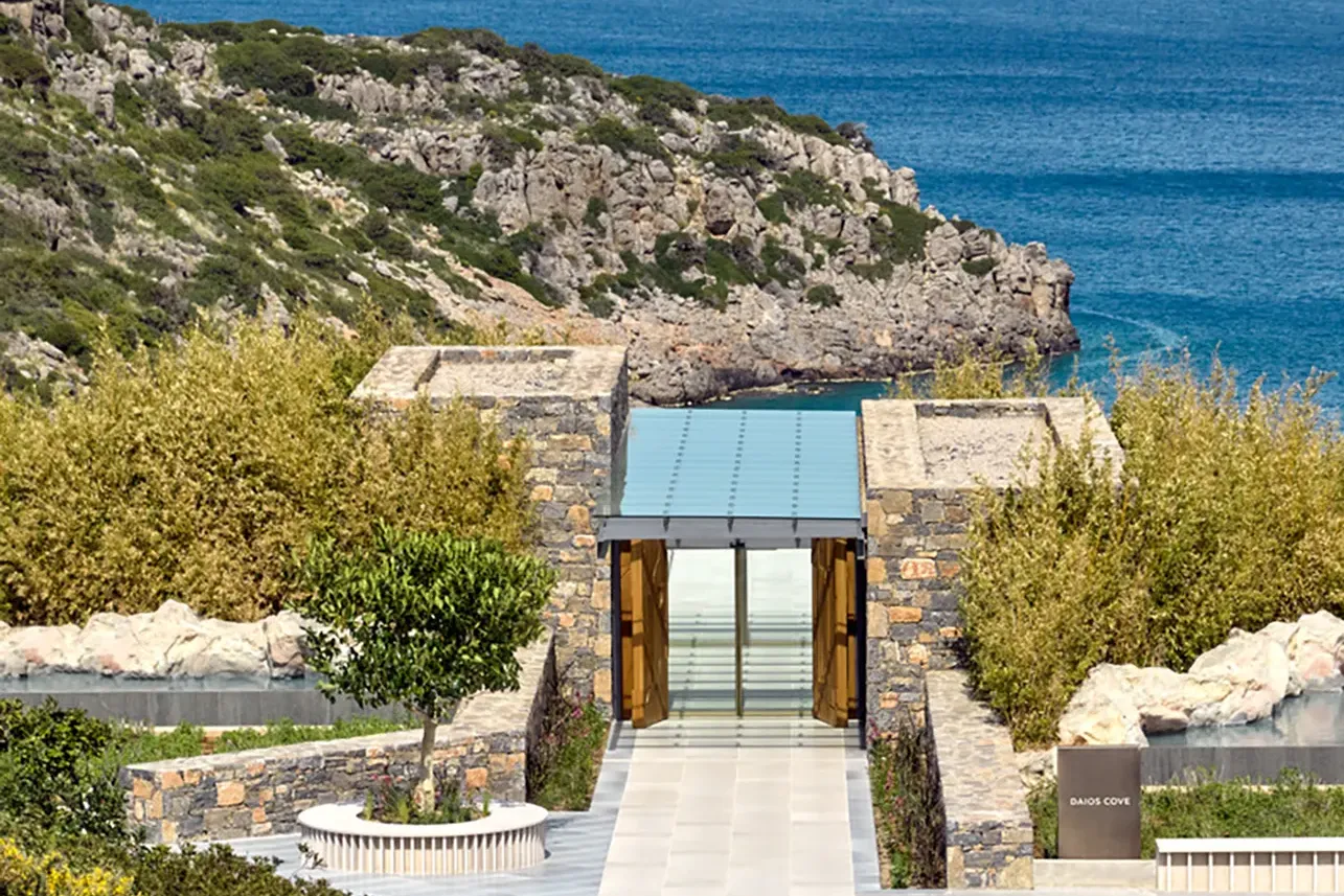 Filita-Travel-Daios-Cove-013