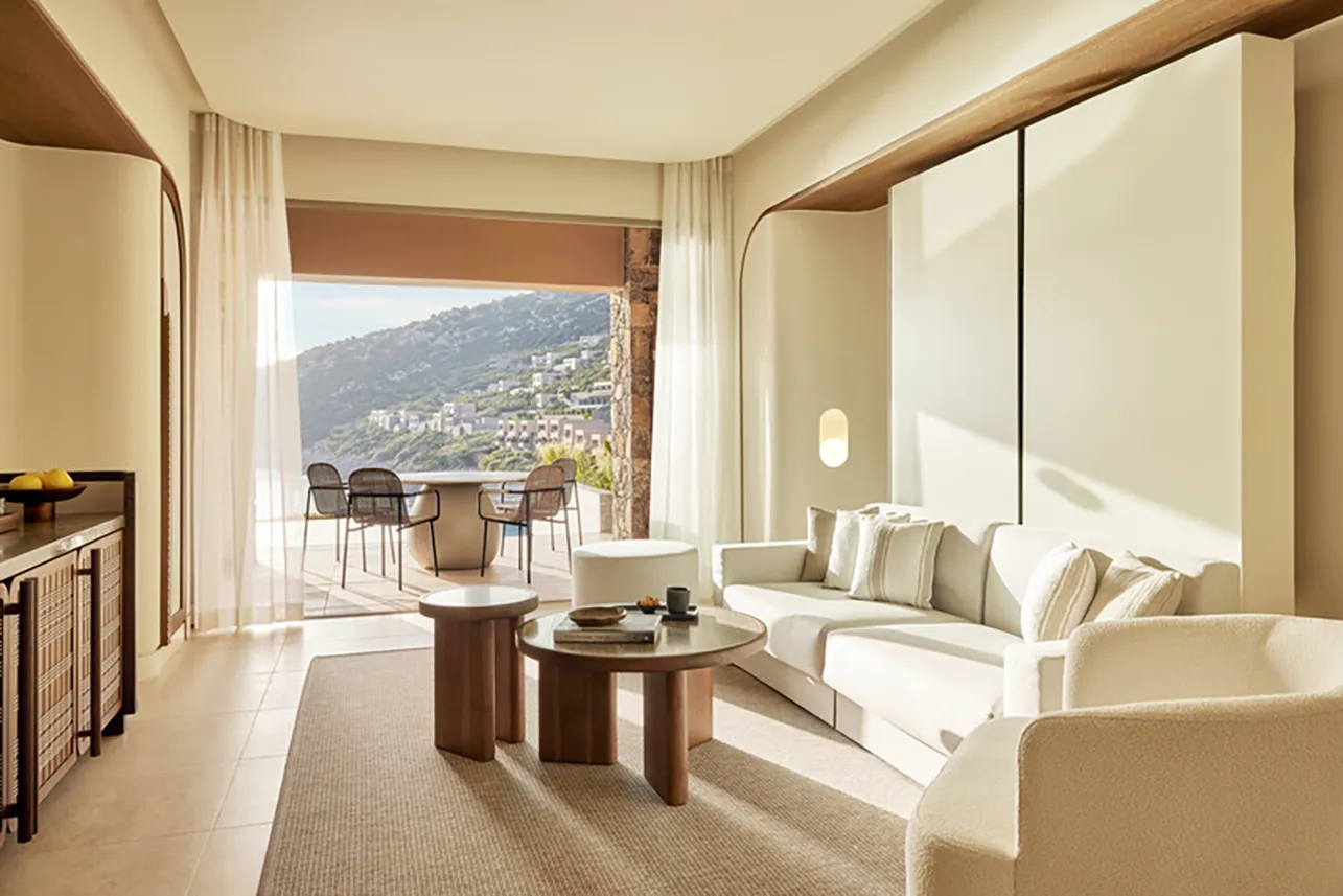 Filita-Travel-Daios-Cove-046