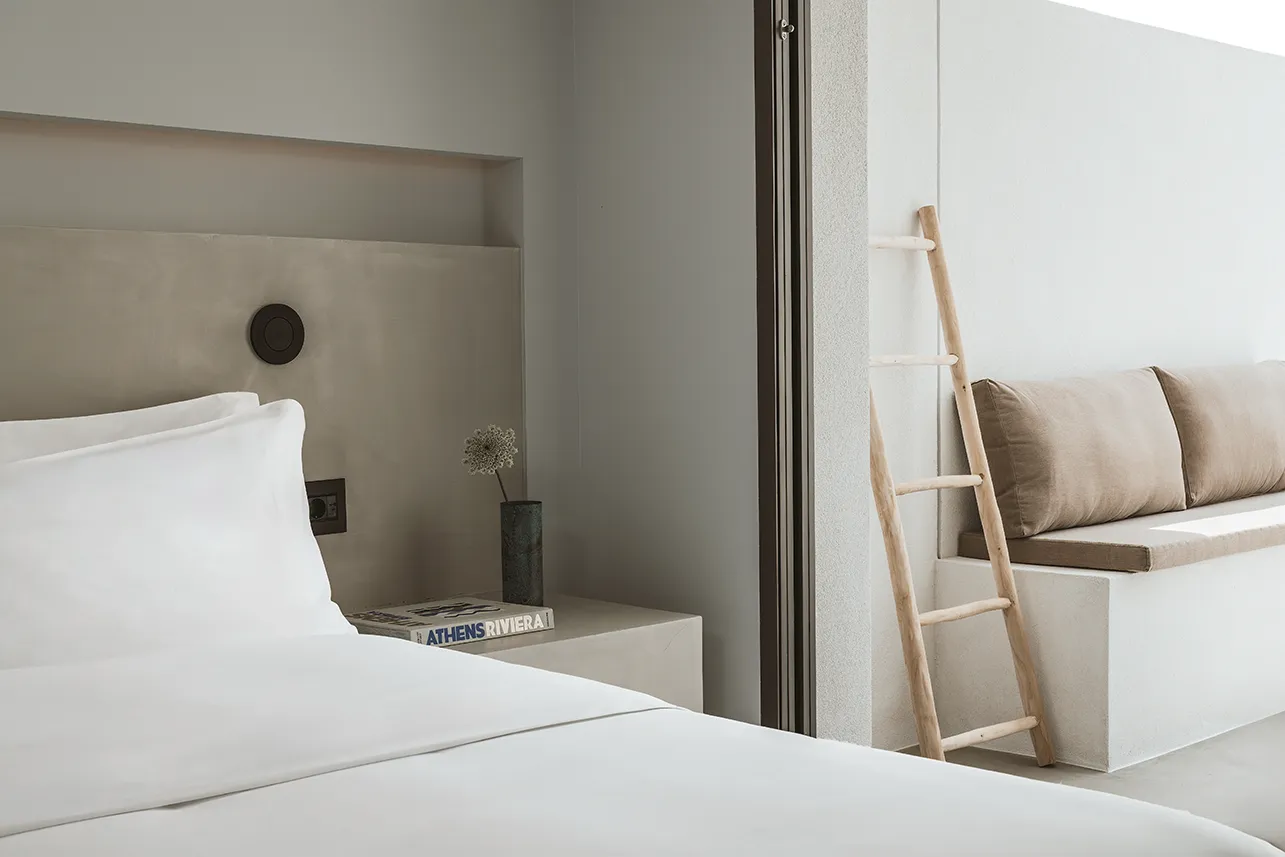 Filita-Travel-Domes-White-Coast-003