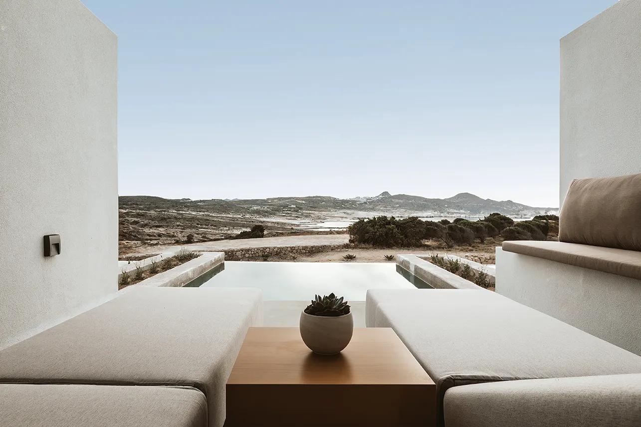 Filita-Travel-Domes-White-Coast-004