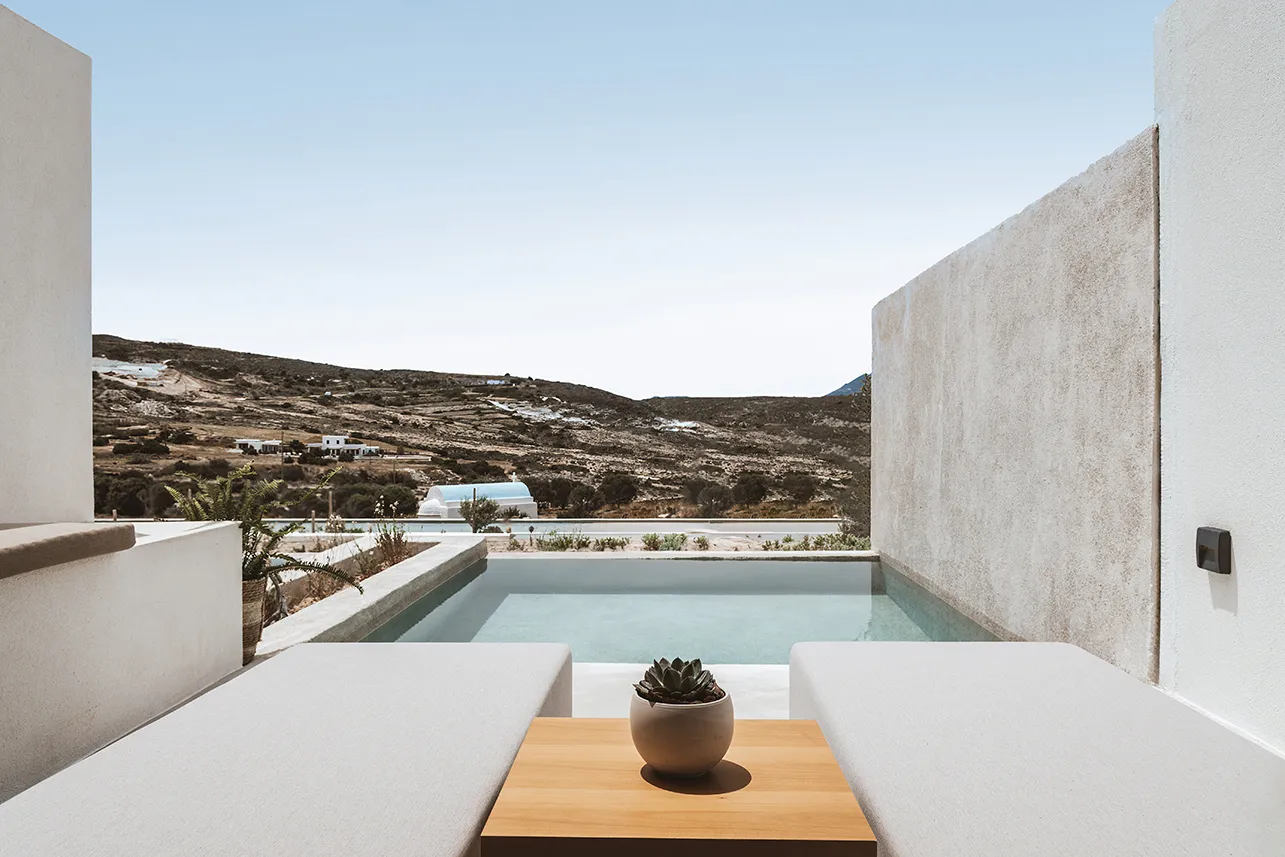 Filita-Travel-Domes-White-Coast-005