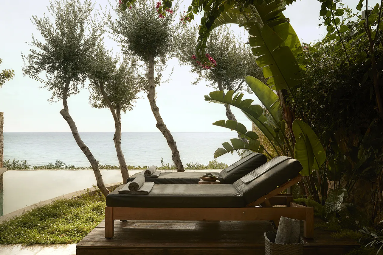 Filita-Travel-Grand-F-Zeen-007