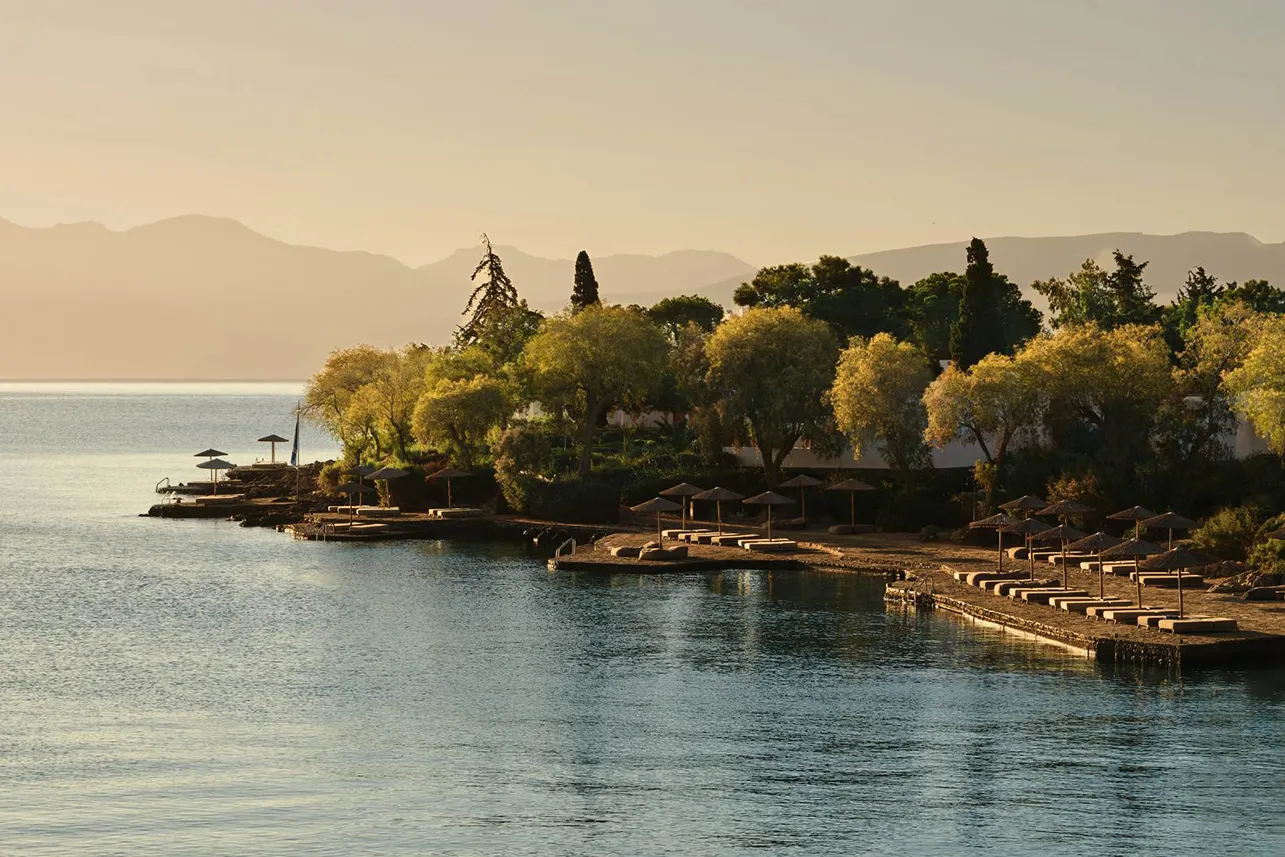 Filita-Travel-Minos-Beach-Art-016