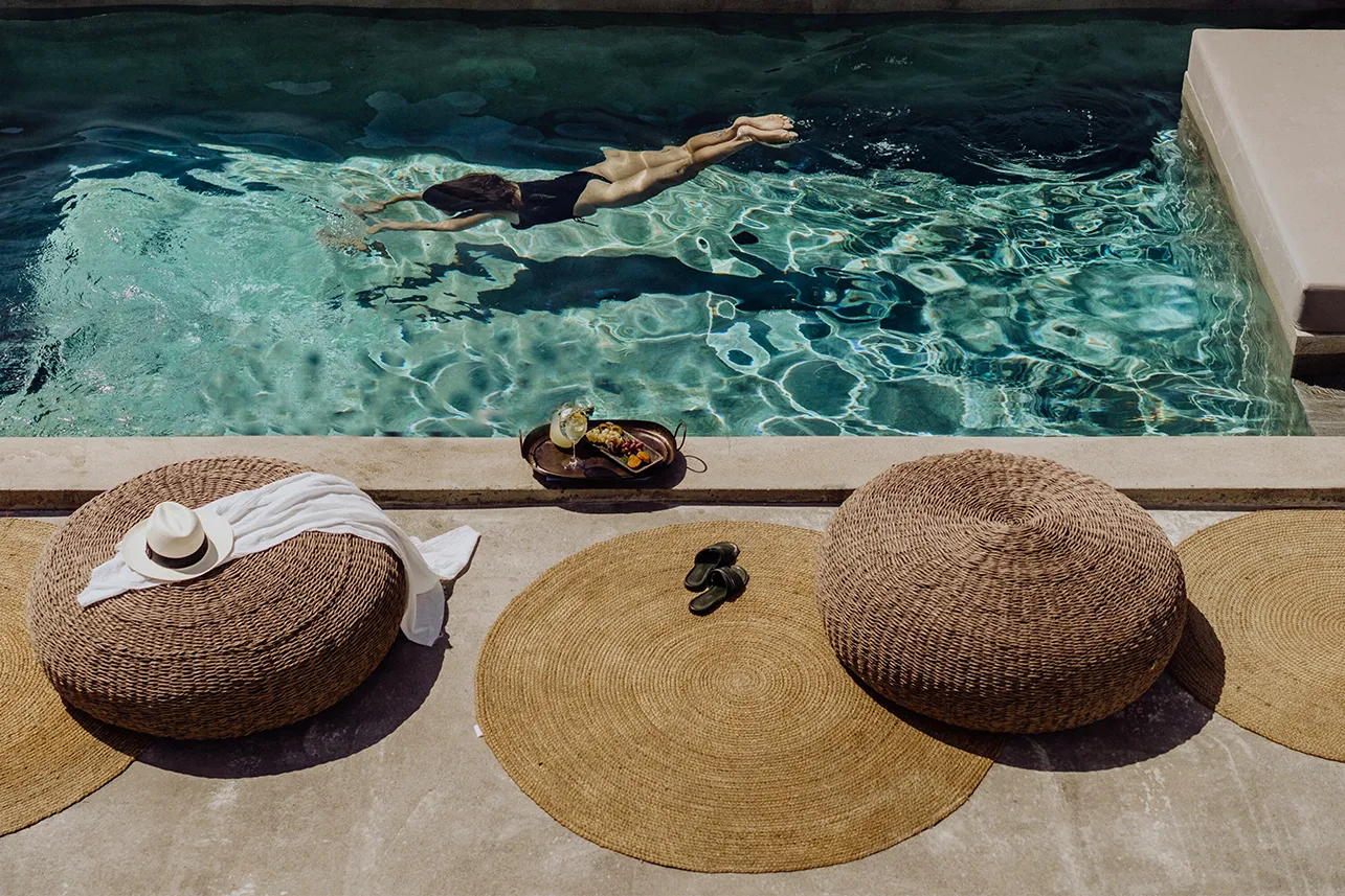 Filita-Travel-Minos-Beach-Art027