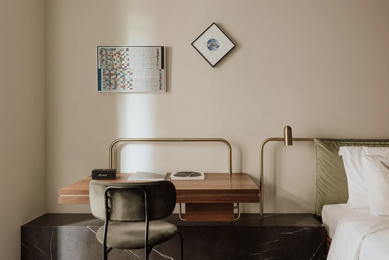 Filita-Travel-Perianth-037