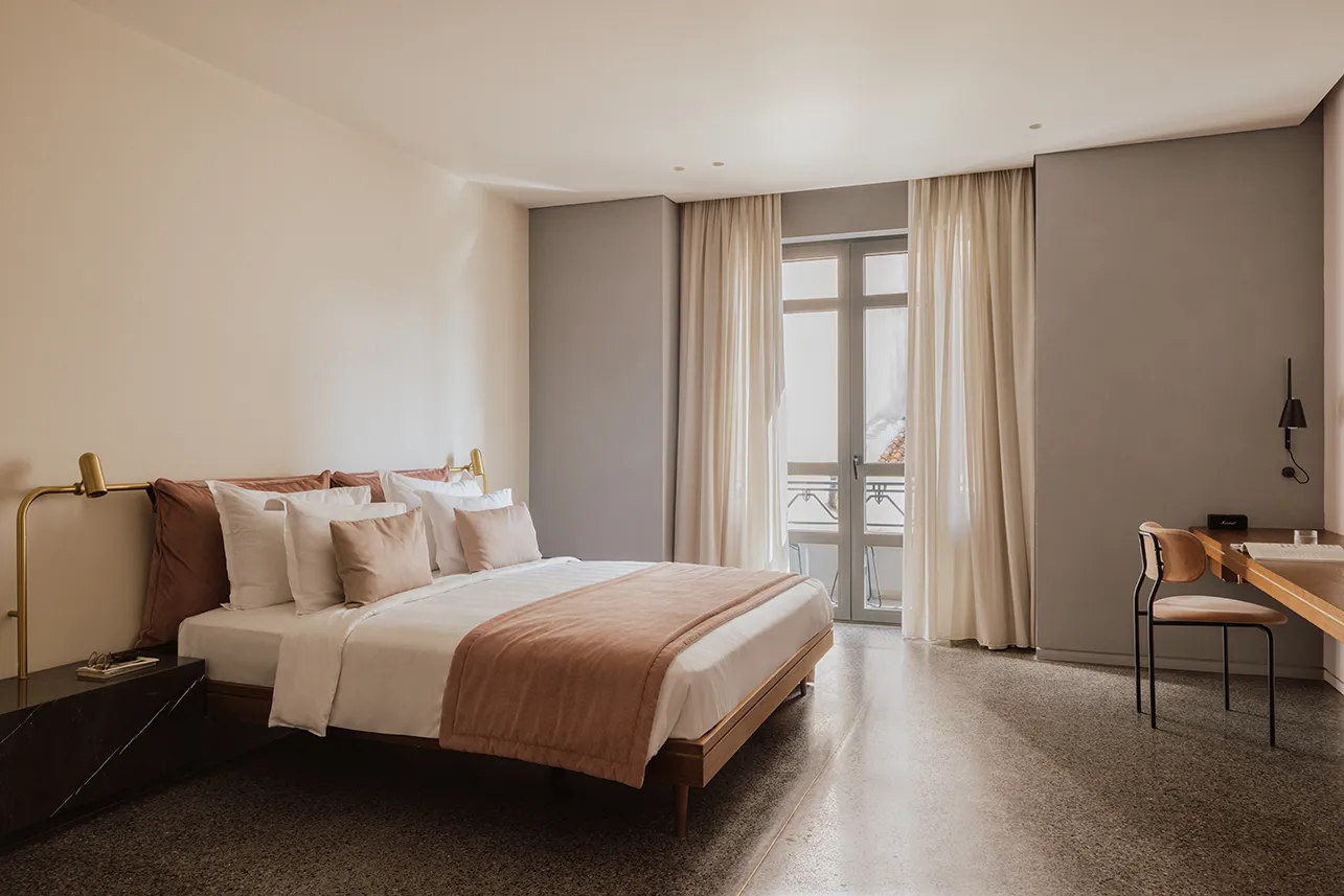 Filita-Travel-Perianth-068