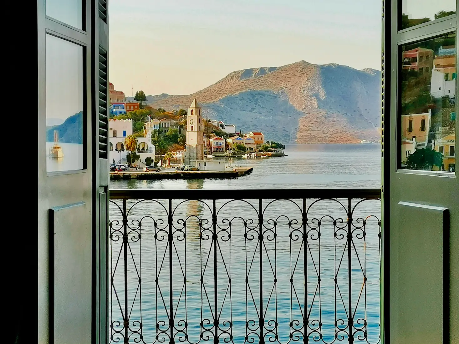 1900 Symi
