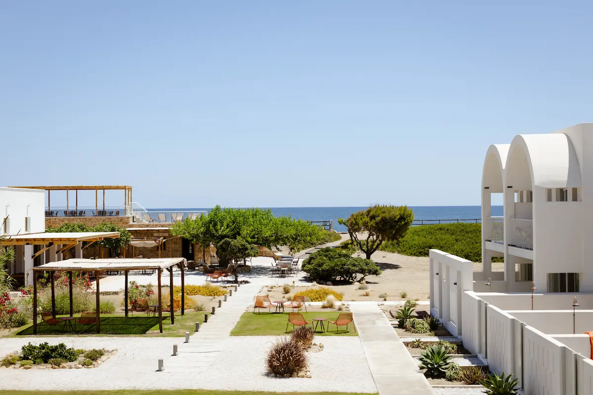 Skyros Alero Hotel